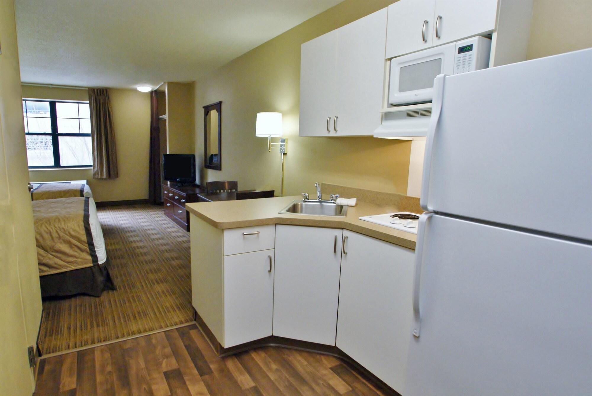 Extended Stay America Suites - Chicago - Skokie Exterior photo
