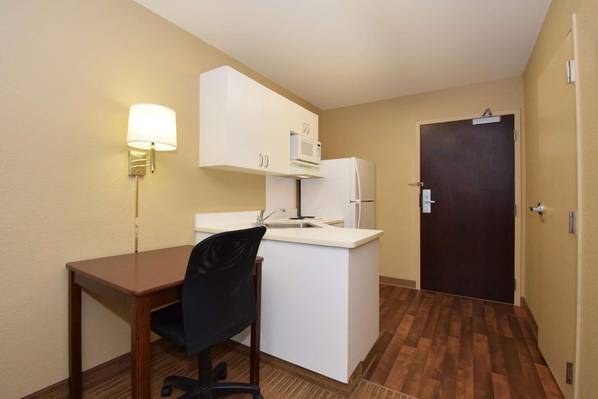 Extended Stay America Suites - Chicago - Skokie Exterior photo